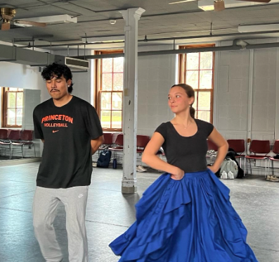 Sophie Miller ’27 and Eriberto Gonzalez ’25 practicing together in Washington Hall.